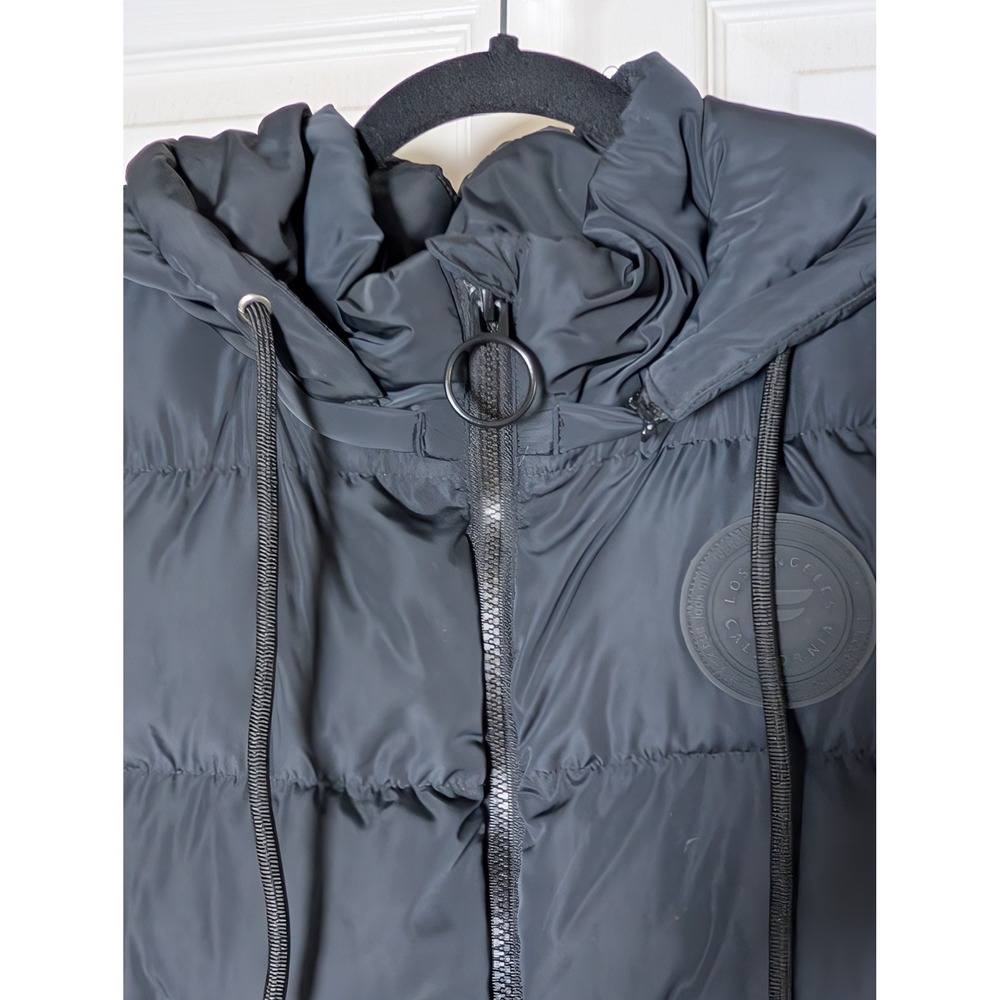 Fabletics Wander Puffer Vest Hooded Full Zip Sleeveless Black Womens Large - Picture 4 of 12